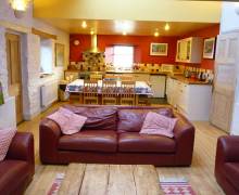 old-farm-kitchen-3 old-farm-kitchen-3